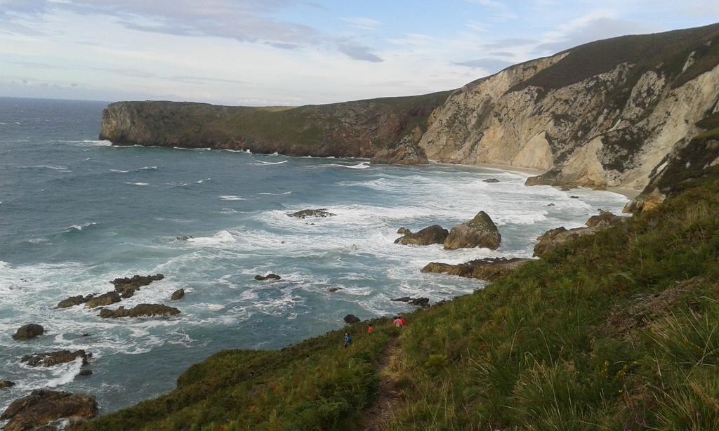 Viviendas De Uso Turistico La Arboleda I Y II Colombres Oda fotoğraf